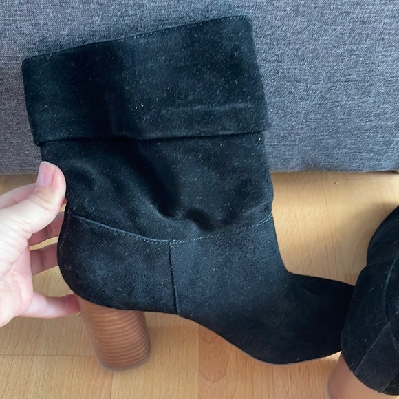 Slouchy black boots - Picture 1 of 7